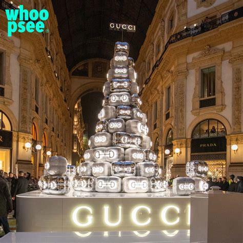 valore albero gucci milano|albero di natale di gucci.